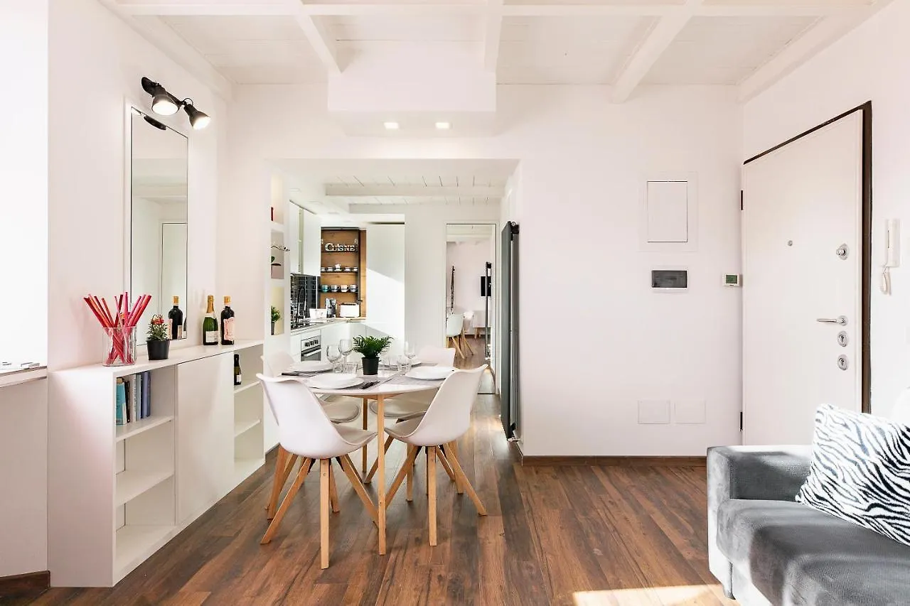 Elegant Statuario Apartment Roma Italia